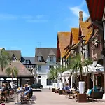 Studio Vue Mer Exceptionnelle, Port-Deauville, Proche Plage, Centre-Ville Et Casino