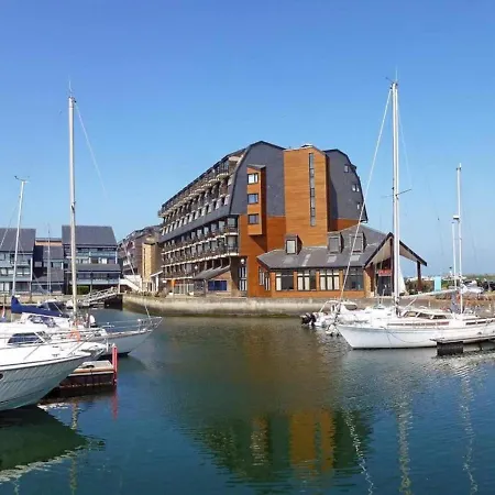 Studio Vue Mer Exceptionnelle Port-Deauville, Proche Plage, Centre-Ville Et Casino