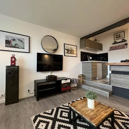 Studio Superbe Vue Mer, Port-Deauville, Proche Plage, Centre-Ville Et Casino Apartmán *