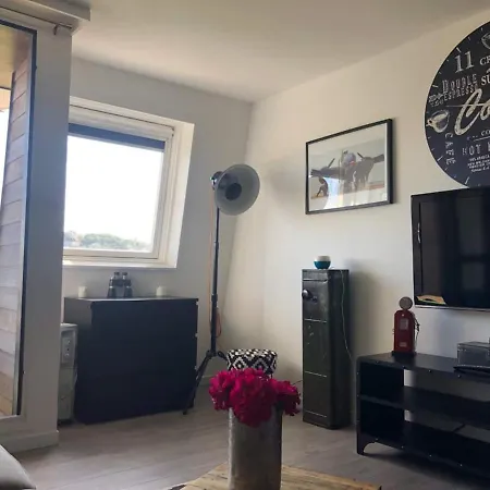 Apartament Studio Magnifique Vue Mer, Port-Deauville, Proche Plage, Centre-Ville Et Casino *