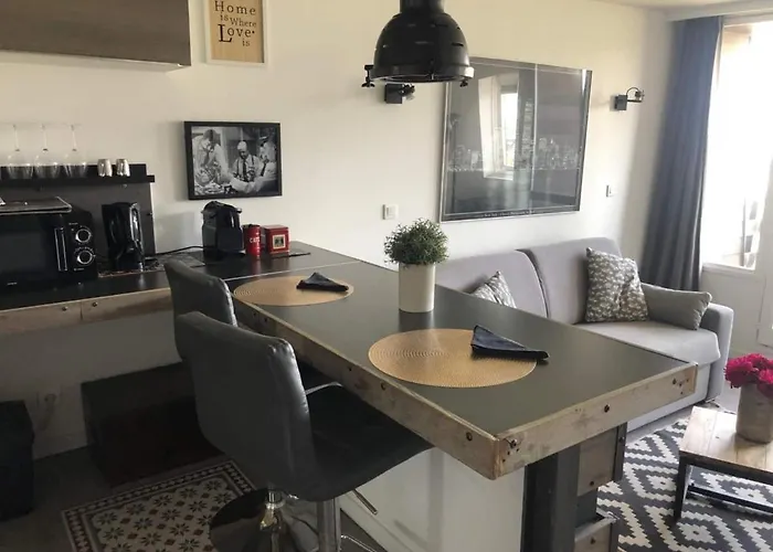 Studio Vue Mer Exceptionnelle, Port-Deauville, Proche Plage, Centre-Ville Et Casino Daire Deauville