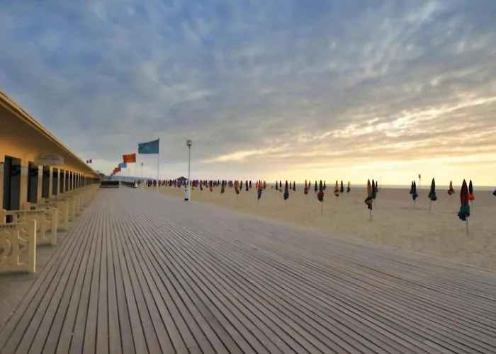 Studio Vue Mer Exceptionnelle, Port-Deauville, Proche Plage, Centre-Ville Et Casino Deauville