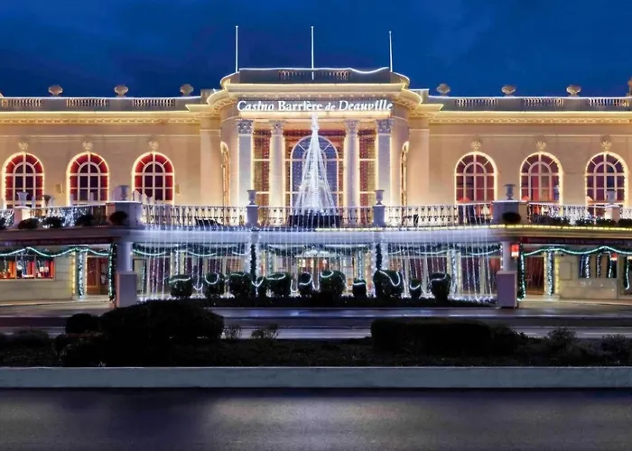 Vue Exceptionnelle, Port-deauville, Proche Plage, Centre-ville Et Casino Apartman *