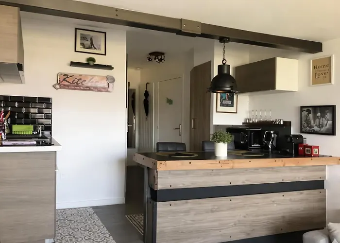 Διαμέρισμα Vue Exceptionnelle, Port-deauville, Proche Plage, Centre-ville Et Casino Ντοβίλ